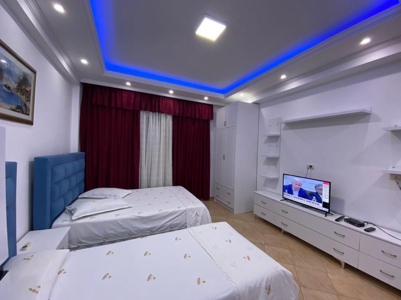 Apartment White *